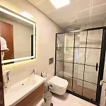 Hotel Volonte & *
