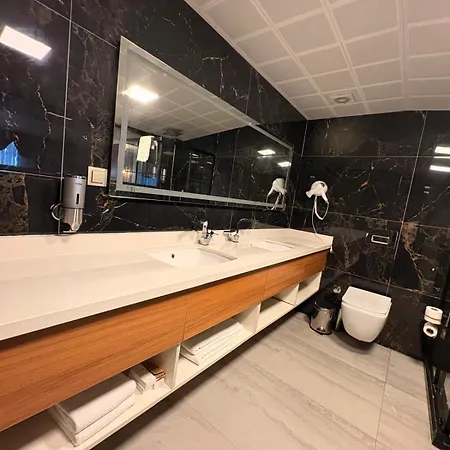 Volonte & Hotell